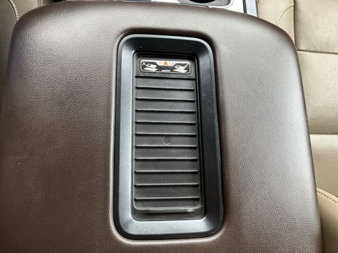 Used 2018 GMC Sierra 1500 SLT w/ SLT Premium Package image 27