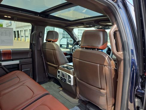 Used 2022 Ford F250 King Ranch w/ King Ranch Ultimate Package AWD/4WD image 43