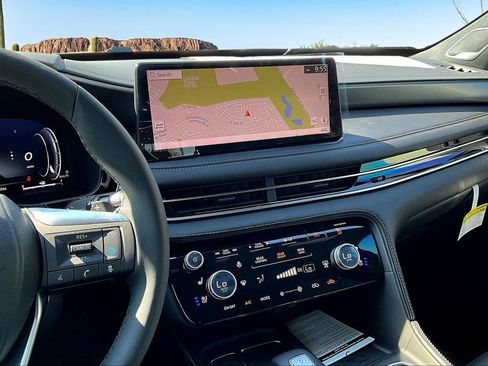 Used 2025 INFINITI QX60 Luxe w/ Black Edition image 6