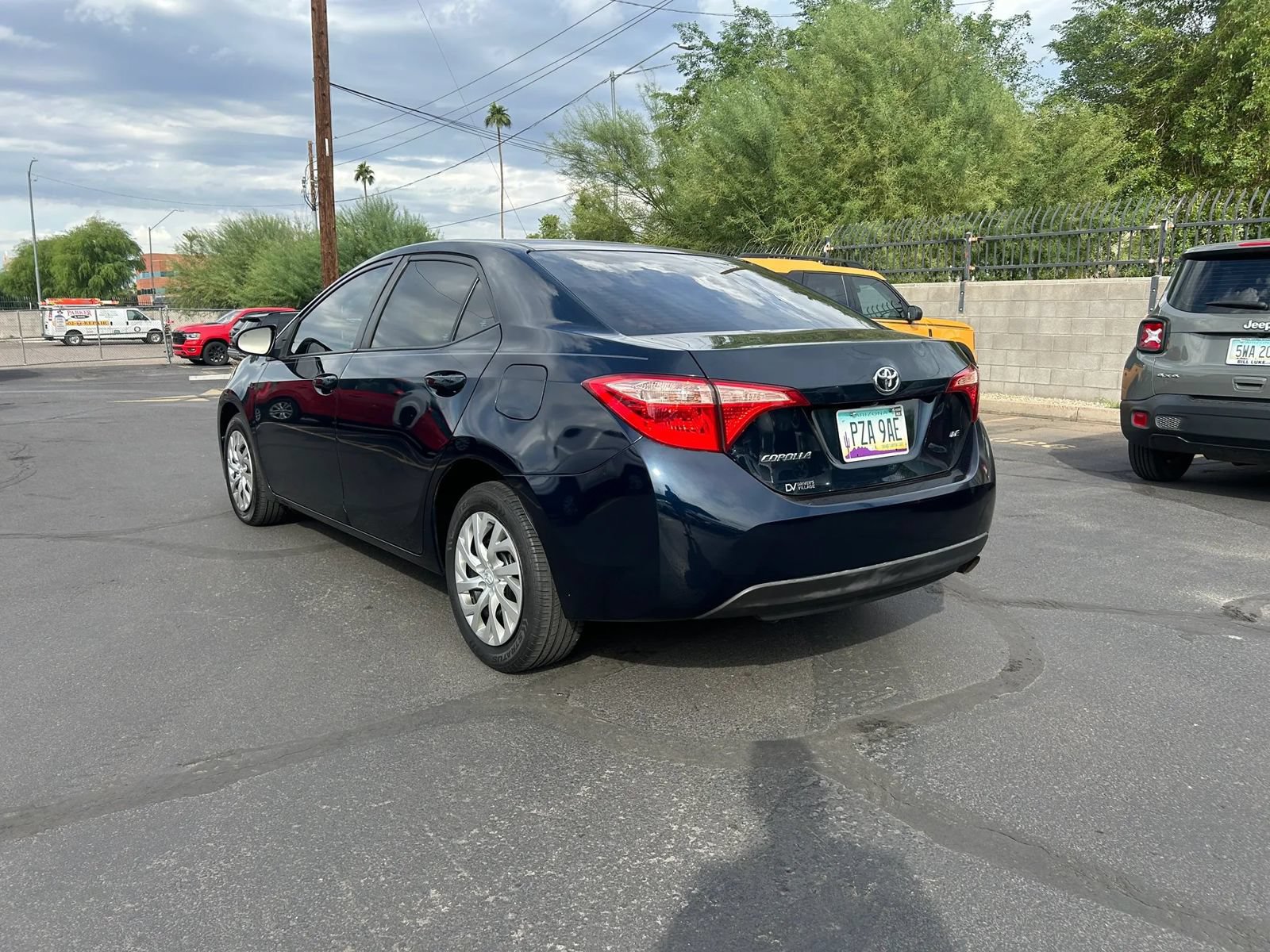 Used 2019 Toyota Corolla LE FWD image 7