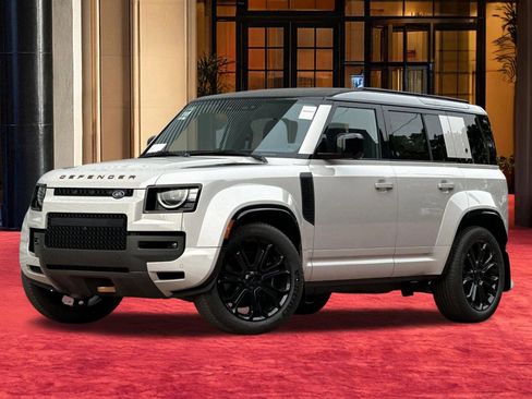 New 2026 Land Rover Defender 110 OCTA image 1
