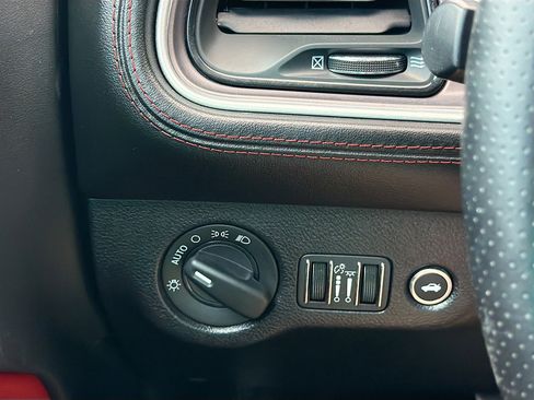 Used 2021 Dodge Challenger R/T Scat Pack image 33