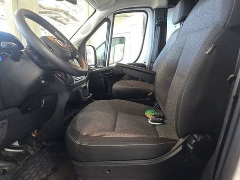 Used 2025 RAM ProMaster 2500 w/ U-Haul Equipment Group FWD image 2