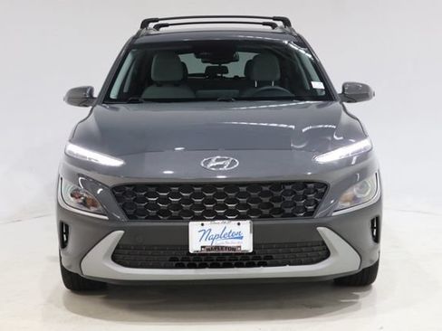 Used 2023 Hyundai Kona SEL AWD/4WD image 2