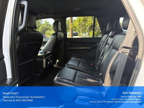 Used 2019 Ford Expedition XLT w/ Equipment Group 201A AWD/4WD image 5