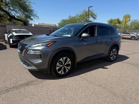 Certified 2022 Nissan Rogue SV w/ SV Premium Package FWD image 1