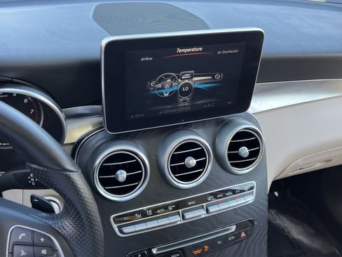 Used 2016 Mercedes-Benz GLC 300 4MATIC image 19
