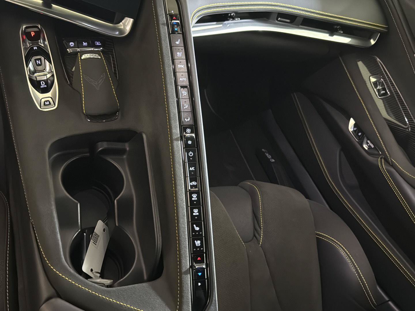 Used 2020 Chevrolet Corvette Stingray Premium Conv w/ 3LT Preferred Equipment Group RWD image 25