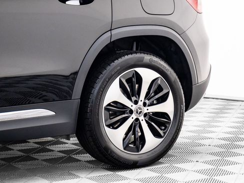 New 2026 Mercedes-Benz GLA 250 4MATIC image 31