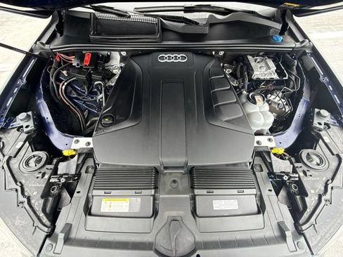 Used 2021 Audi Q7 2.0T Premium Plus AWD/4WD image 28
