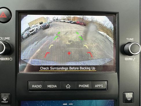 Used 2024 Subaru Crosstrek 2.0i image 5