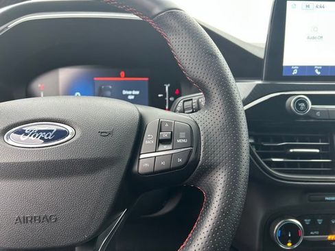 Used 2025 Ford Escape ST-Line AWD/4WD image 9