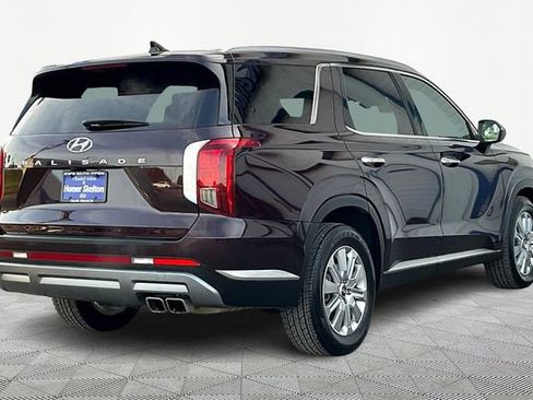 Certified 2024 Hyundai Palisade SEL FWD image 12