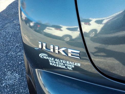 Used 2011 Nissan Juke SV image 5