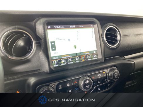 Used 2022 Jeep Wrangler Unlimited Sahara w/ LED Lighting Group AWD/4WD image 2
