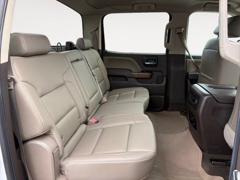 Used 2016 GMC Sierra 1500 SLT w/ Suspension Package, Off-Road image 6