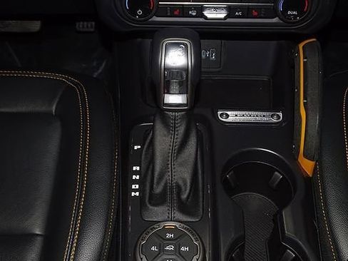 Used 2024 Ford Bronco Badlands AWD/4WD image 42