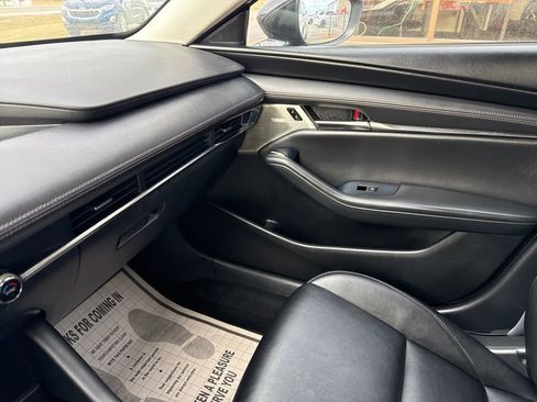 Used 2019 MAZDA MAZDA3 AWD Sedan w/ Preferred Package image 49