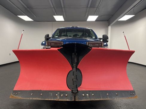 Used 2022 Ford F350 XLT w/ XLT Value Package image 4