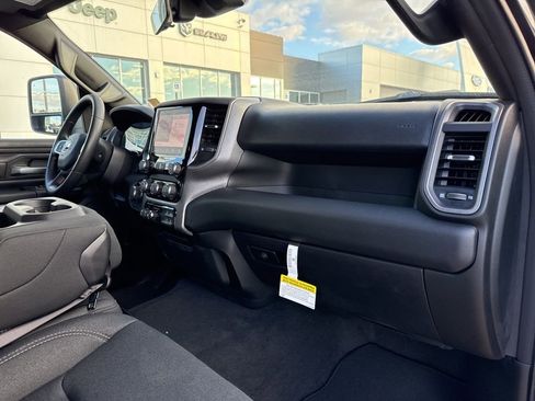 New 2026 RAM 1500 Tradesman image 30