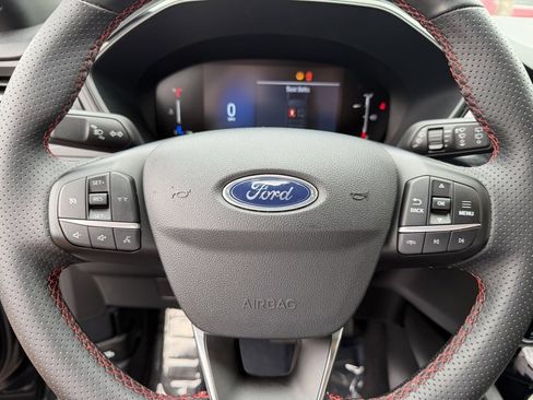 Used 2025 Ford Escape ST-Line image 22