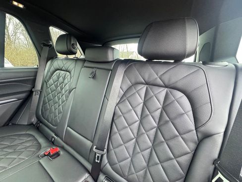 Certified 2025 BMW X5 xDrive40i w/ M Sport Package image 26