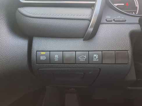 Used 2024 Toyota Camry SE FWD image 31