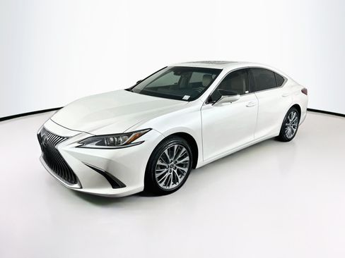 Used 2020 Lexus ES 350 w/ Premium Package FWD image 3