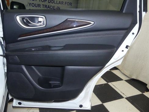 Used 2019 INFINITI QX60 Luxe w/ Sensory Package image 29