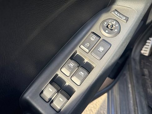 Used 2016 Kia Forte SX FWD image 20