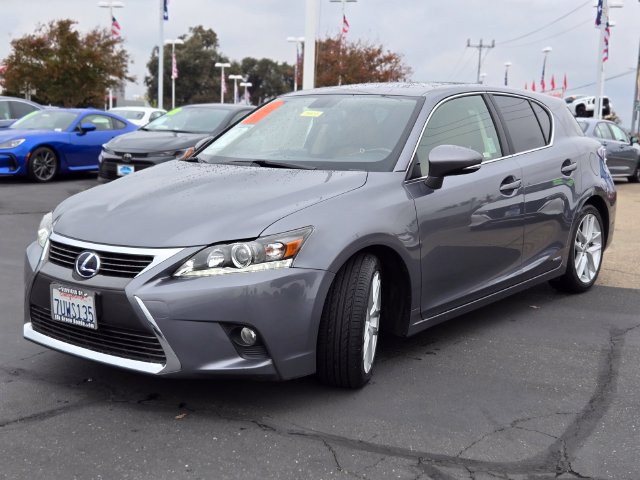 Used 2017 Lexus CT 200h FWD image 8