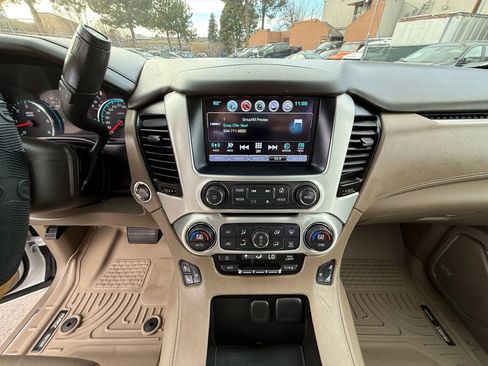 Used 2017 GMC Yukon XL SLT w/ Open Road Package image 26