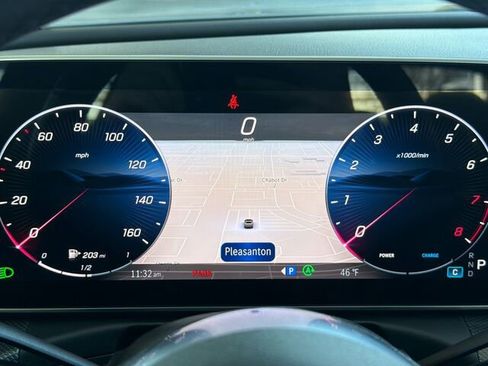 Certified 2025 Mercedes-Benz C 300 Sedan image 32