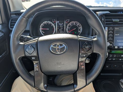 Used 2020 Toyota 4Runner Nightshade image 28