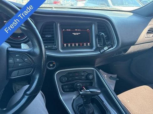 Used 2019 Dodge Challenger R/T w/ Driver Convenience Group image 8