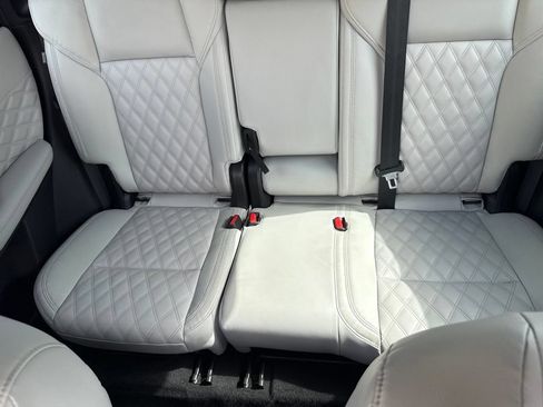 Used 2022 Mitsubishi Outlander SEL AWD/4WD image 11
