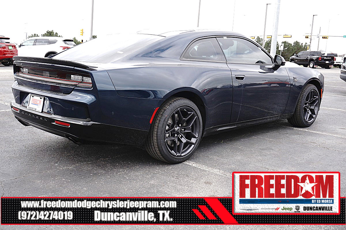 New 2026 Dodge Charger Scat Pack w/ Blacktop Package AWD/4WD image 5