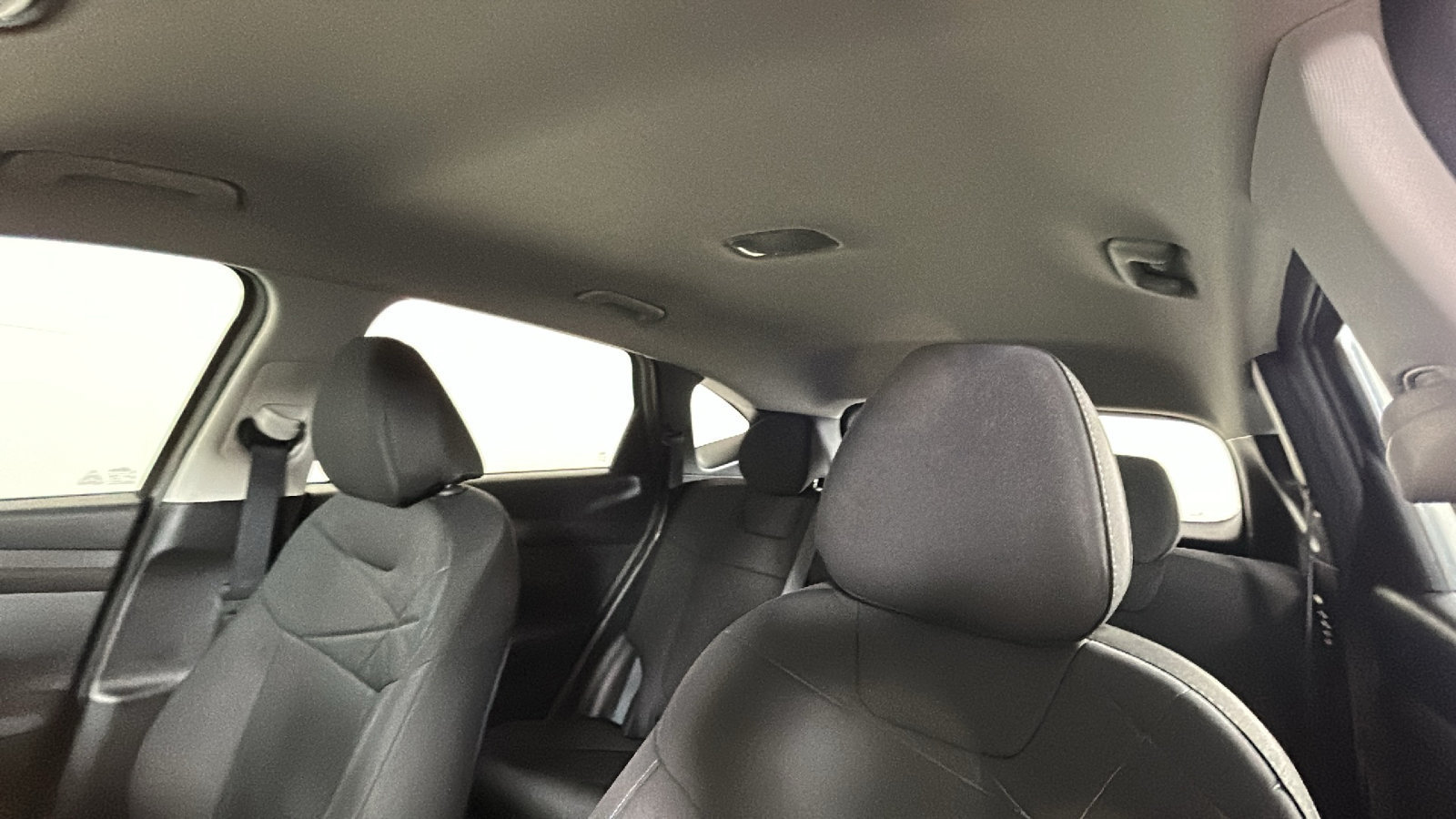 Used 2026 Hyundai Tucson SE AWD/4WD image 16