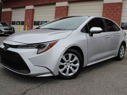 Used 2021 Toyota Corolla LE w/ Carpet Mat Package (TMS)