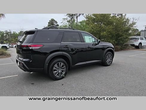 New 2026 Nissan Pathfinder SV FWD image 35