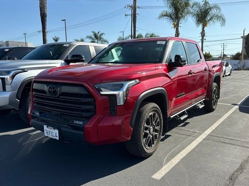 Used 2026 Toyota Tundra Limited AWD/4WD image 3