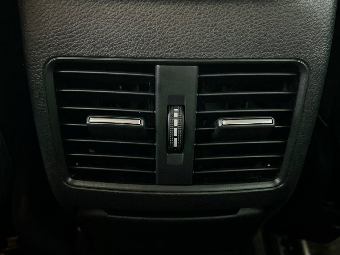 Used 2019 Mercedes-Benz CLA 250 image 17