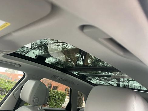 Used 2019 Audi Q5 2.0T Premium Plus w/ Premium Plus Package image 19