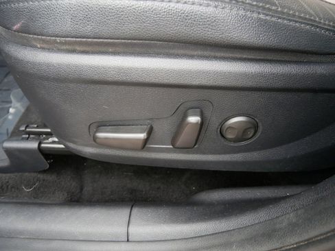 Used 2020 Hyundai Santa Fe SEL image 15