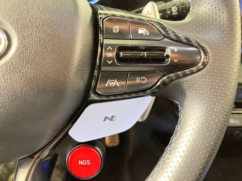 Certified 2022 Hyundai Elantra N FWD image 30