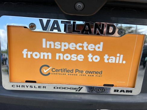 Certified 2022 Jeep Grand Cherokee L Laredo w/ Luxury Tech Group I image 9