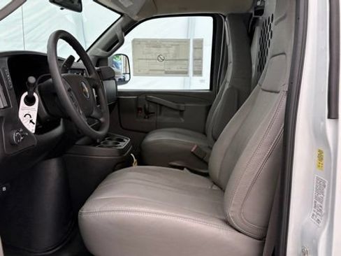 New 2026 Chevrolet Express 2500 RWD image 13