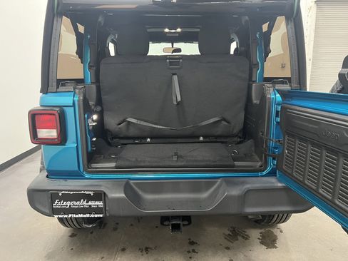 Used 2020 Jeep Wrangler Sport image 14