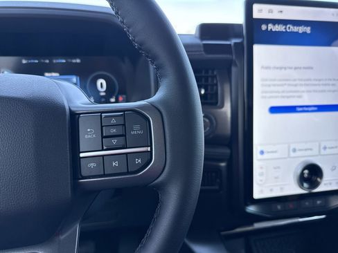 New 2025 Ford F150 Lightning Flash AWD/4WD image 17