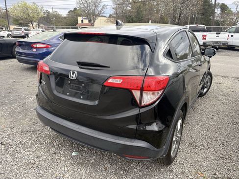 Used 2017 Honda HR-V EX image 6